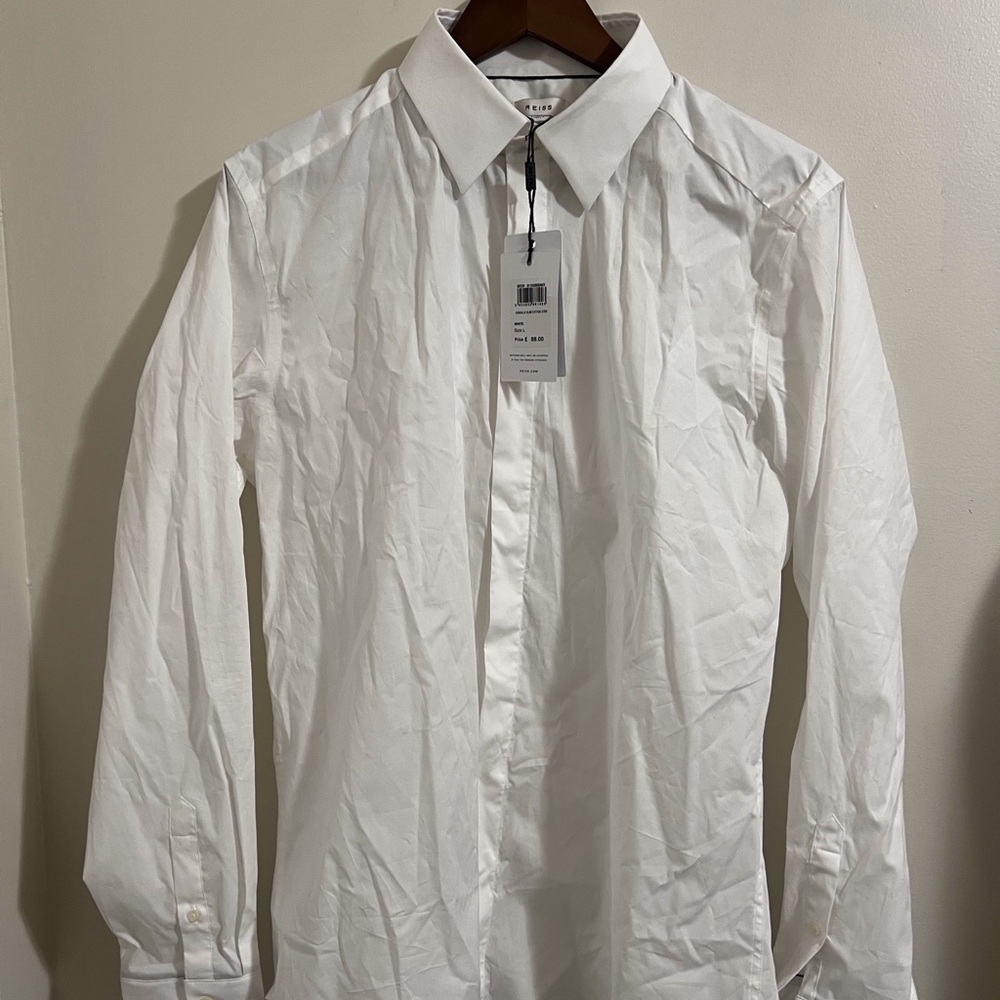 Reiss White Dress Shirt with Pointed Collar and Slim Fit